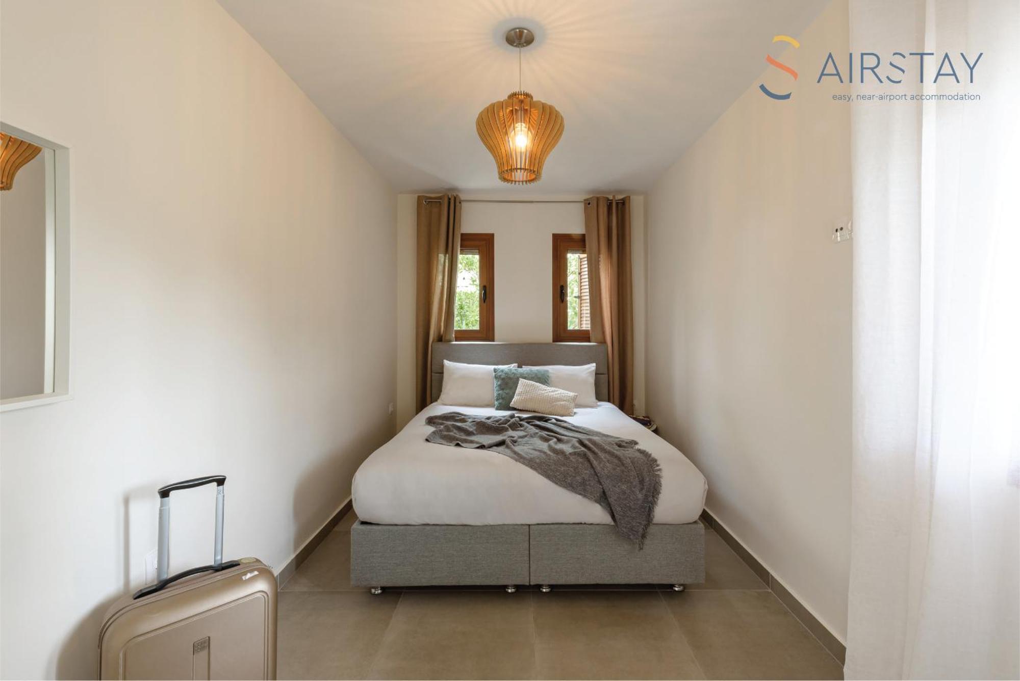 Ryze Apartments Airport By Airstay Artemida  Esterno foto