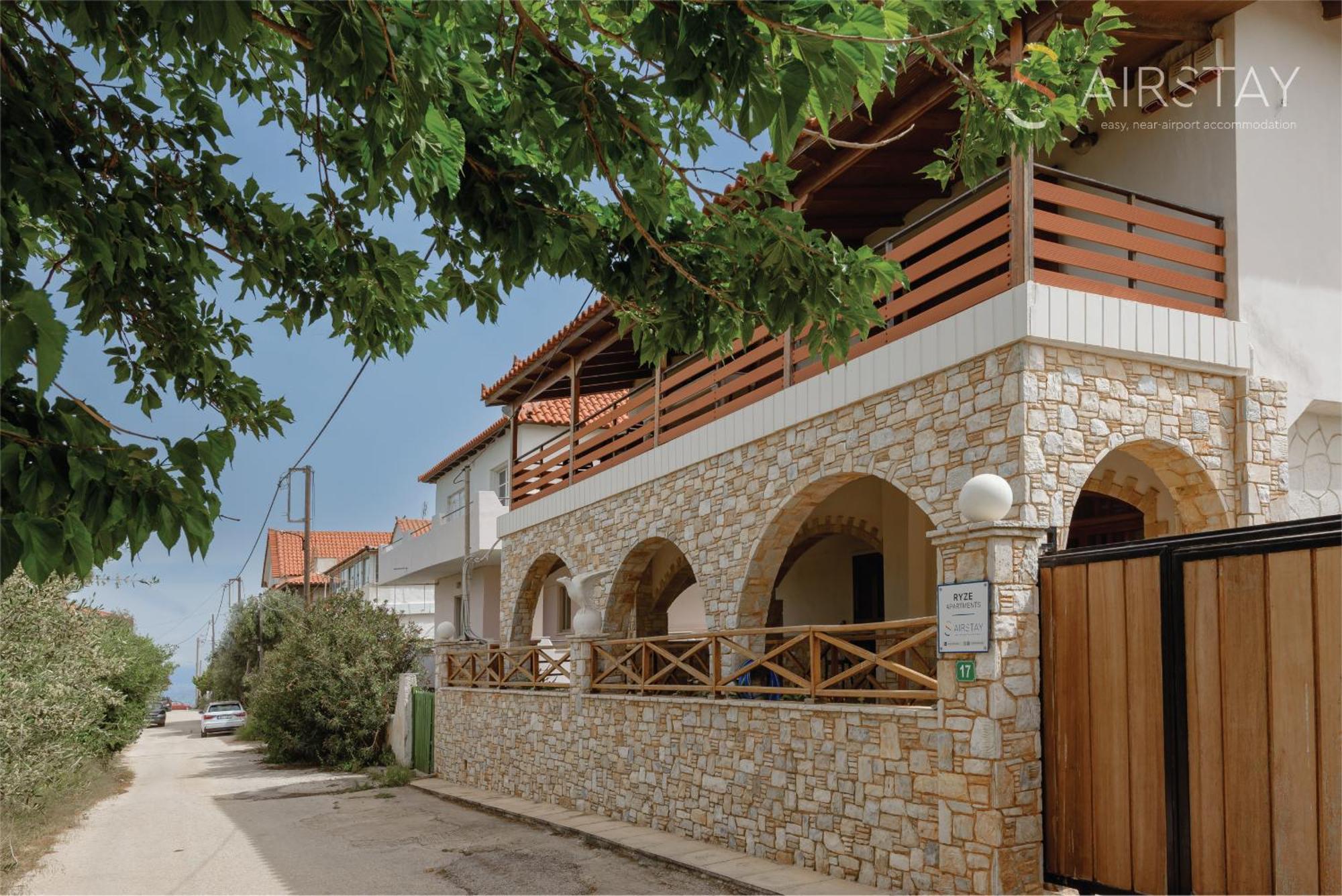 Ryze Apartments Airport By Airstay Artemida  Esterno foto