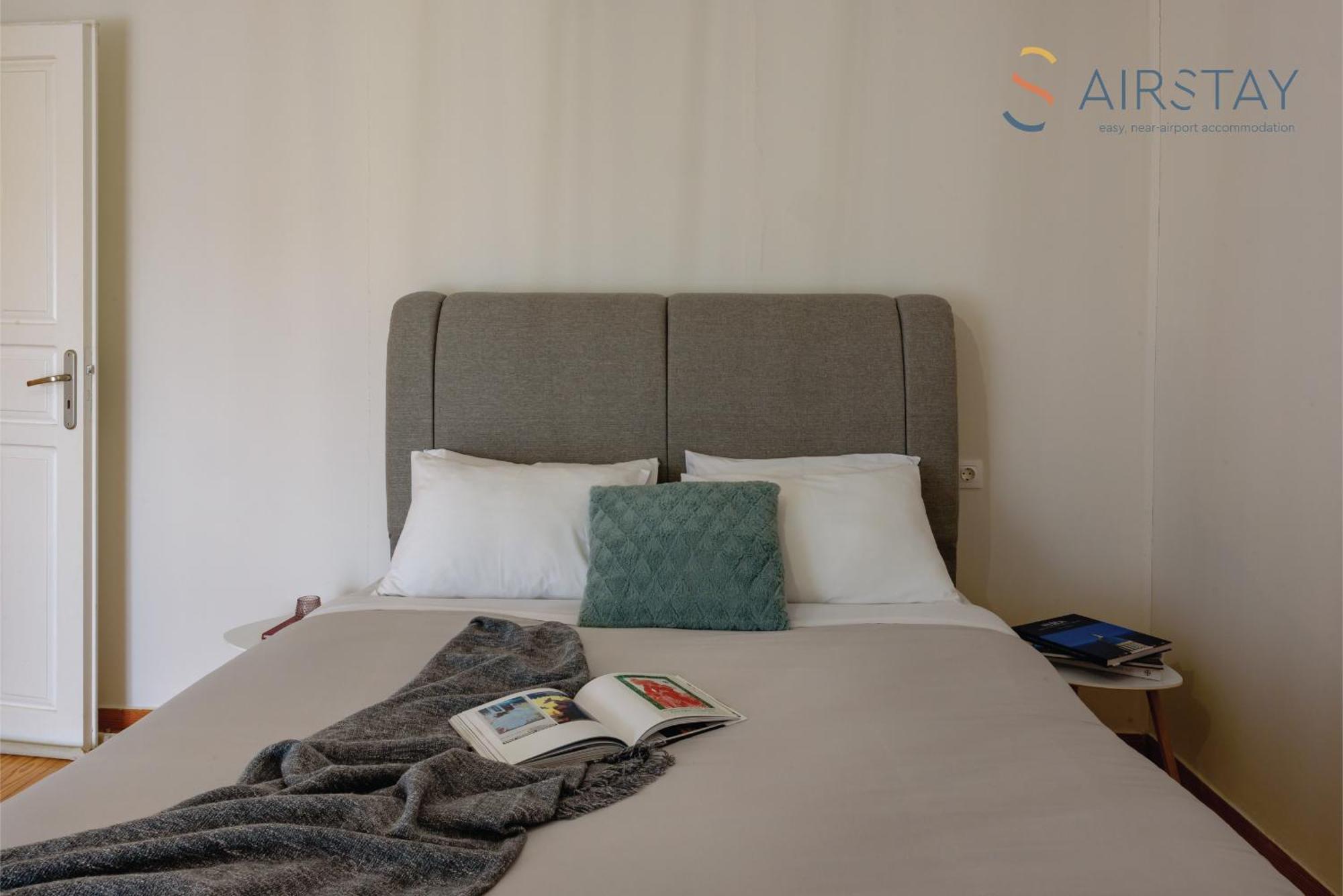 Ryze Apartments Airport By Airstay Artemida  Esterno foto