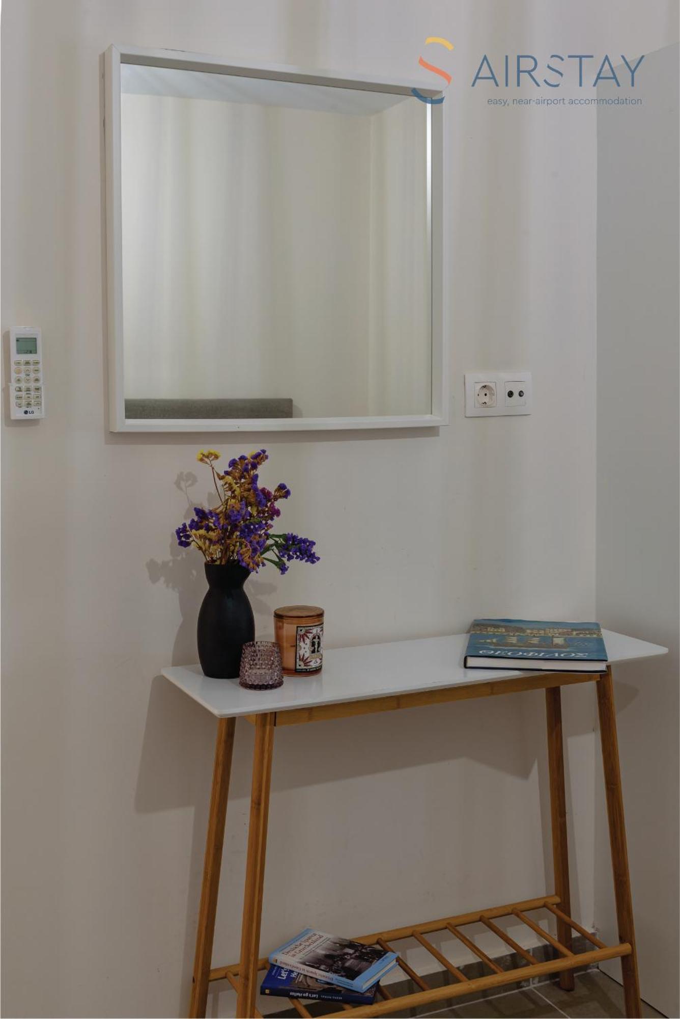 Ryze Apartments Airport By Airstay Artemida  Esterno foto